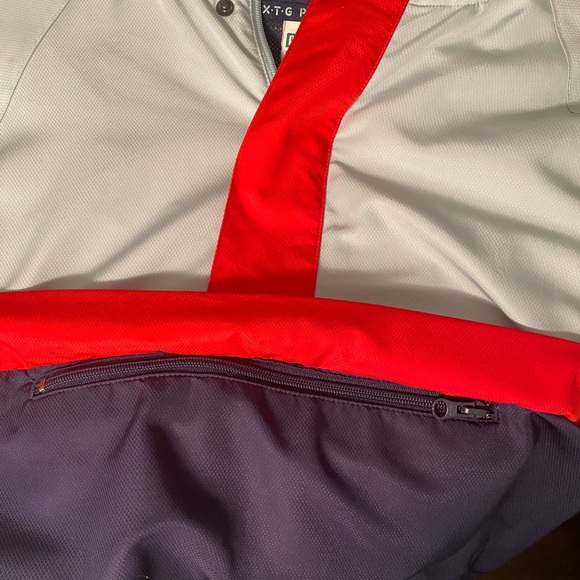 Vintage Puma Lightweight Rain Pullover Brand New with Zipper Pocket - Picture 4 of 5